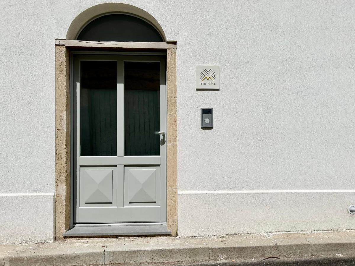 Palazzo Ma.Ri.Lu. Hotel Cabras Exterior photo
